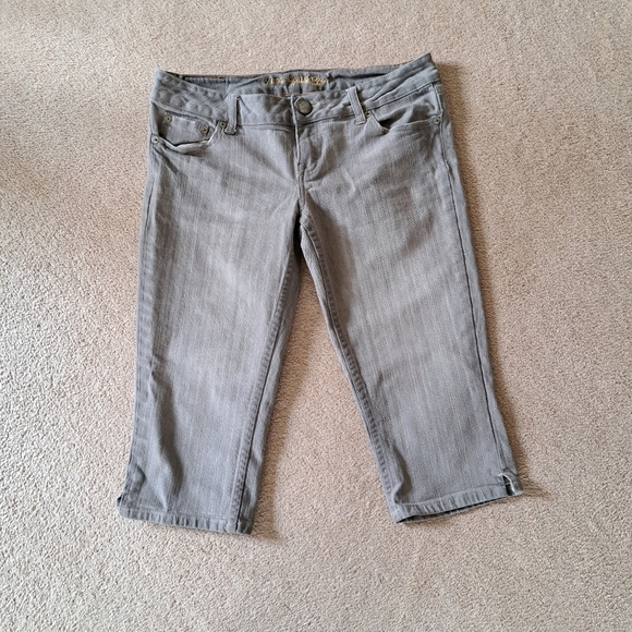 Vintage American Eagle AE Artist Jean Capri Women's 10 Bermuda Grey 90s Y2K - Picture 1 of 15